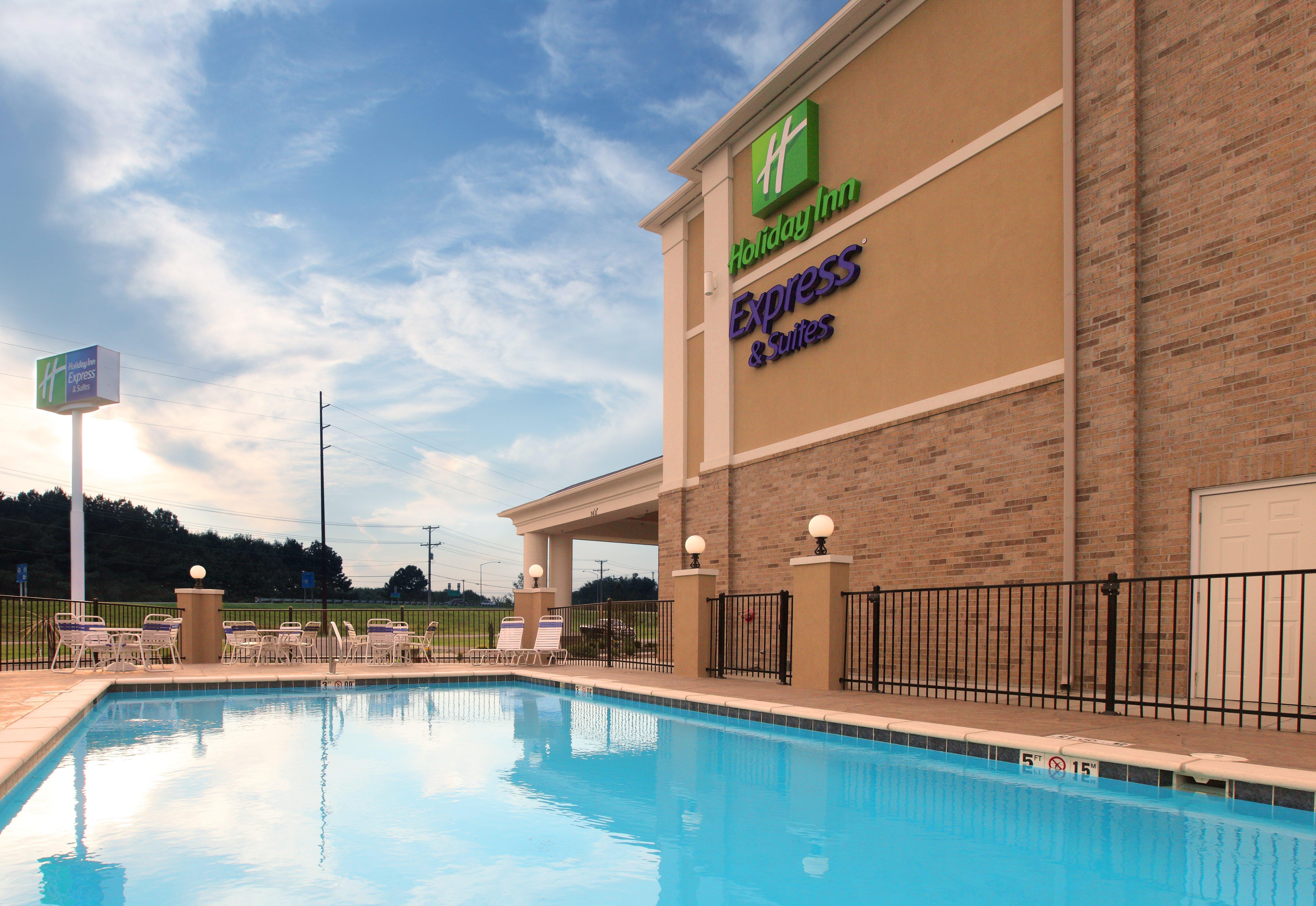 Holiday Inn Express Hotel & Suites Clarksville Eksteriør billede