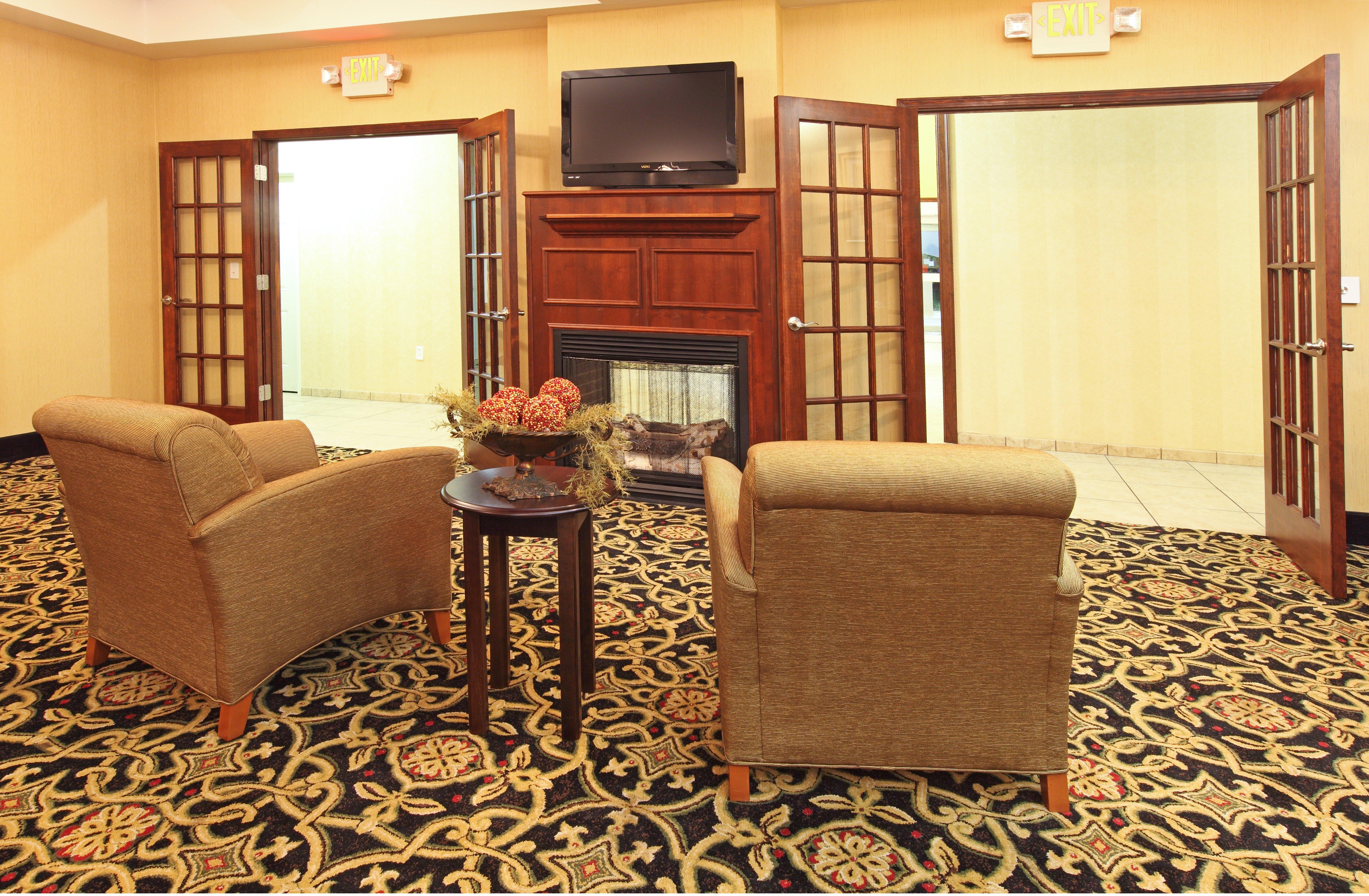 Holiday Inn Express Hotel & Suites Clarksville Eksteriør billede