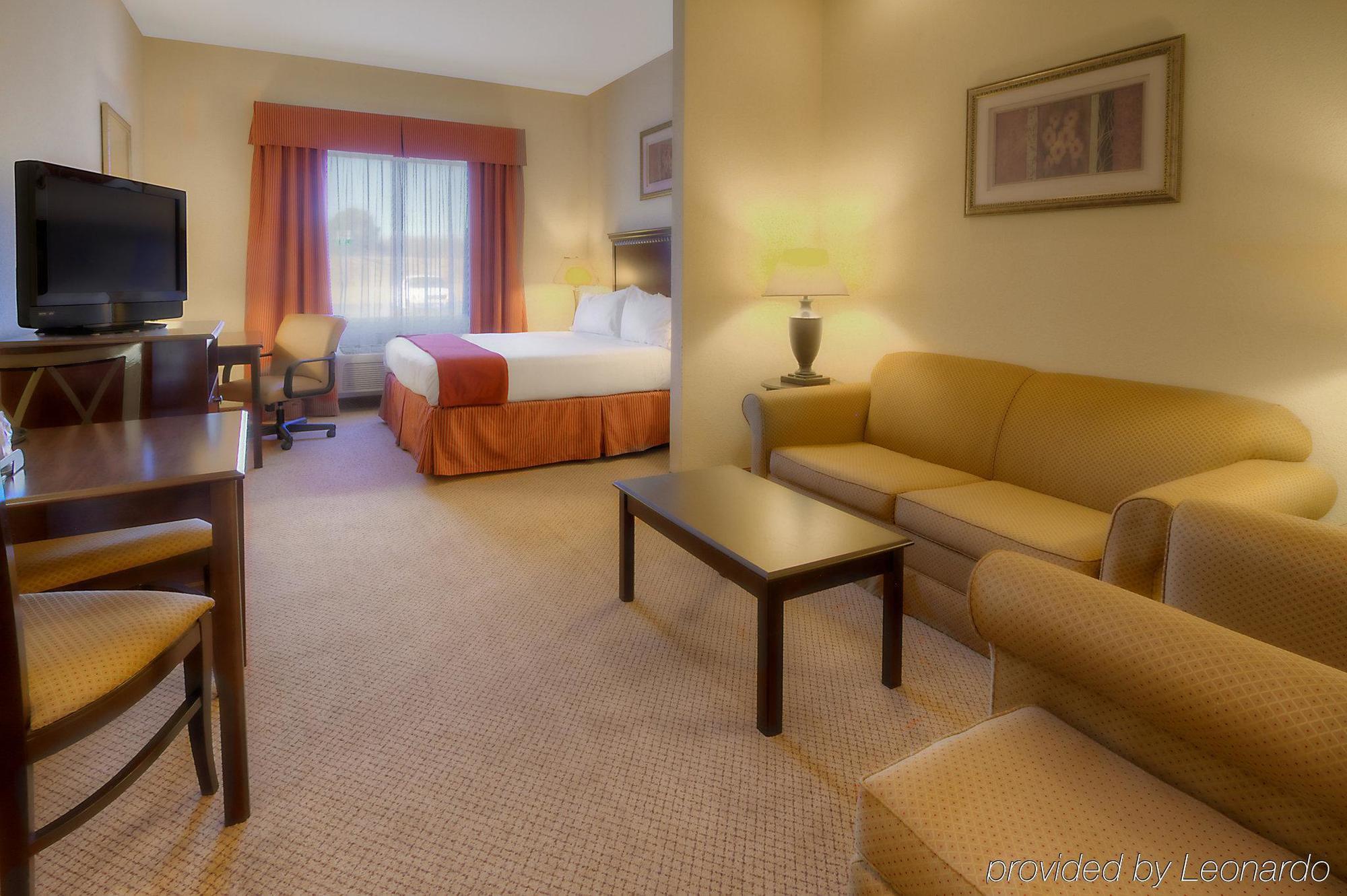 Holiday Inn Express Hotel & Suites Clarksville Eksteriør billede